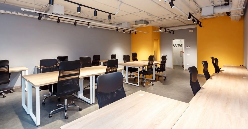 безперебійна енергія для офісу