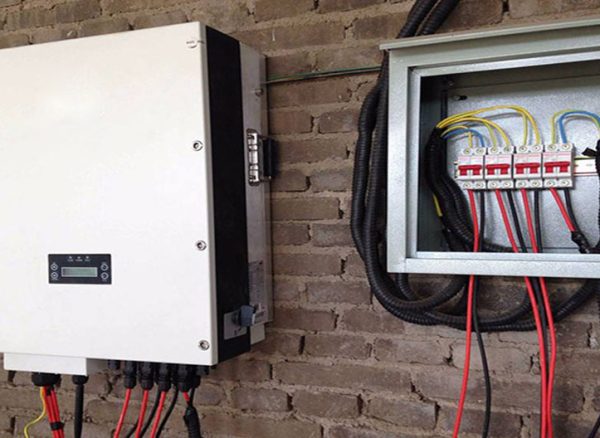 система безперебійного живлення для дому та бізнесу